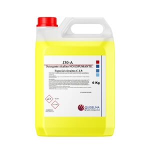 J30 A<br>Detergente alcalino no espumante (especial circuitos C.I.P)